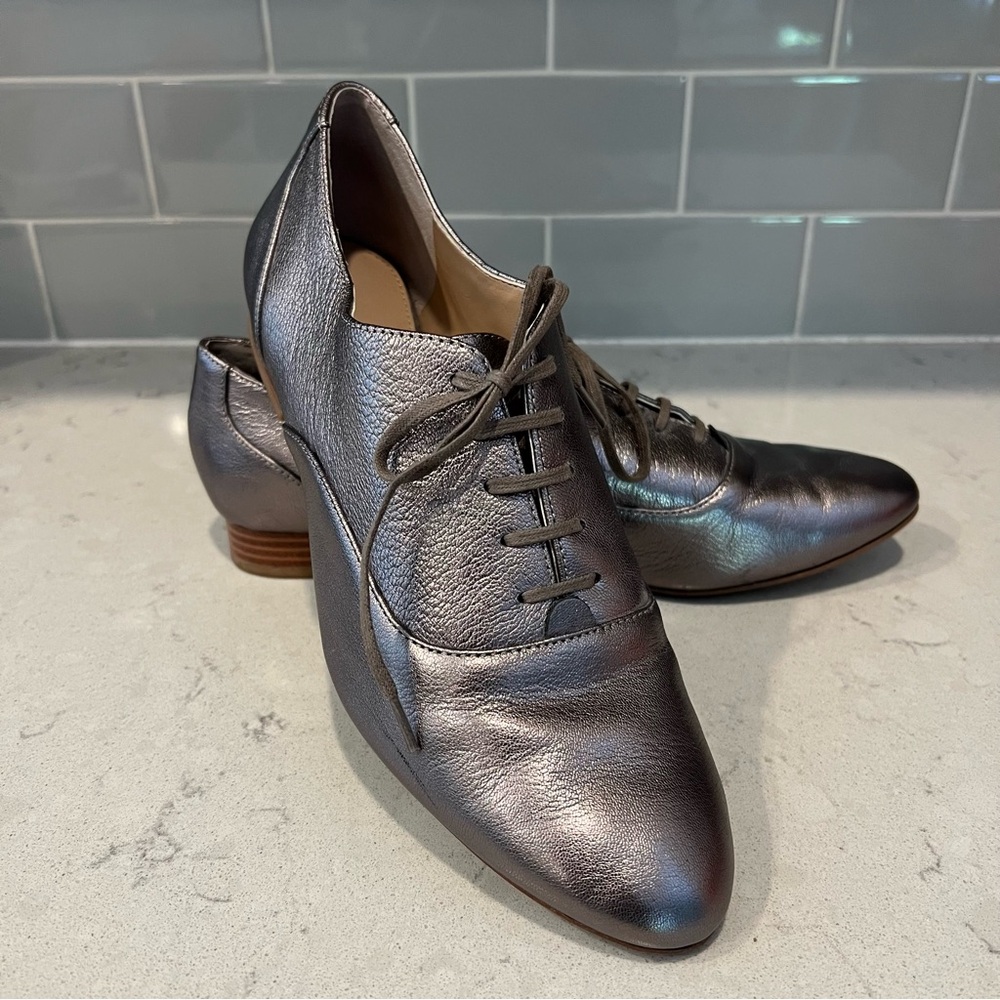 Banana Republic Oxfords - Women’s size 9